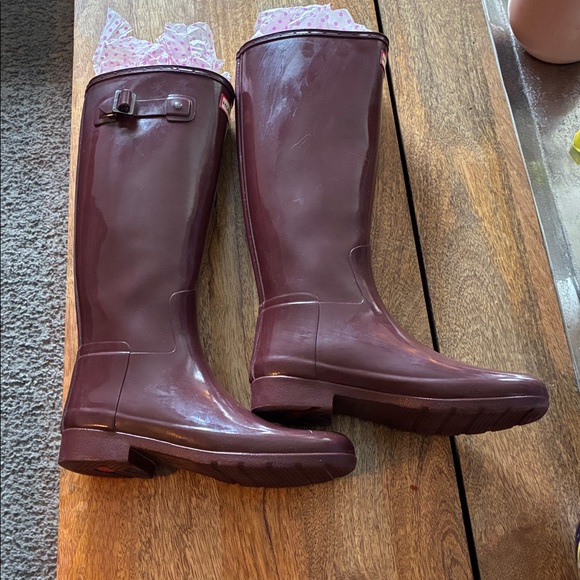Hunter Dark Burgundy Rubber Sole Boots - Picture 3 of 8